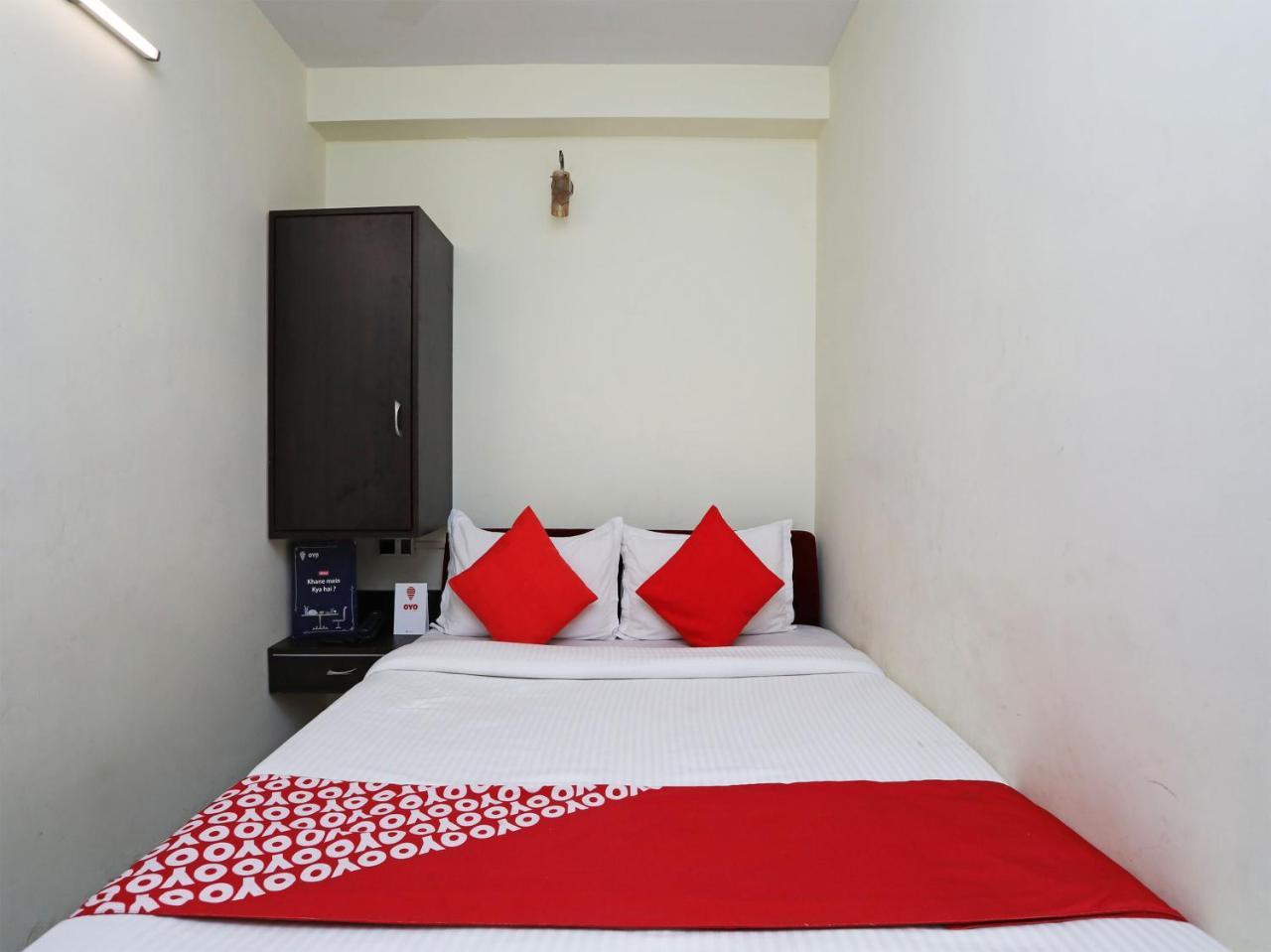 Oyo 13906 Vinita Inn Santragachi Exteriör bild