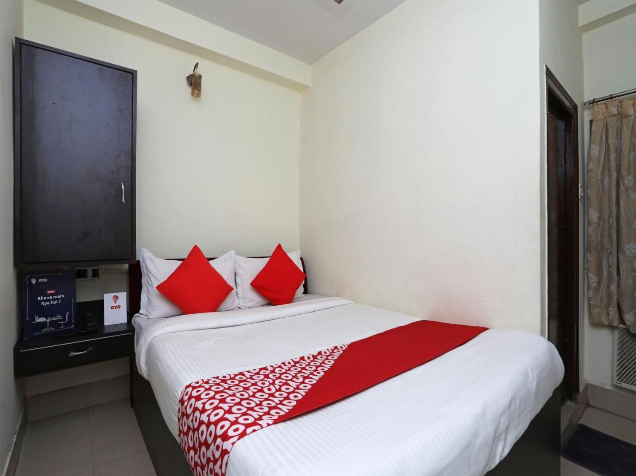 Oyo 13906 Vinita Inn Santragachi Exteriör bild